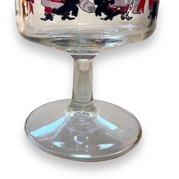 Vintage Clear Glass‎ Christmas Santa Wine Glasses 6" Tall Set of 4 - Picture 2 of 6